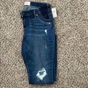 Maternity jeans, NWT